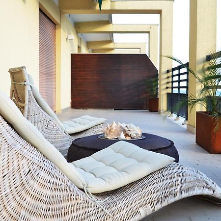 Piazza Nember Attico Con Vista Mare Apartment ลิโดดิเยโซโล ภายนอก รูปภาพ