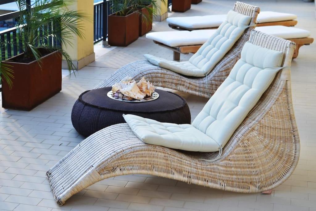 Piazza Nember Attico Con Vista Mare Apartment ลิโดดิเยโซโล ภายนอก รูปภาพ